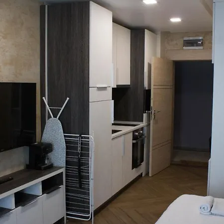 Colonel Luxury * Sófia