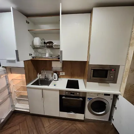 Colonel Luxury Apartament Sofia